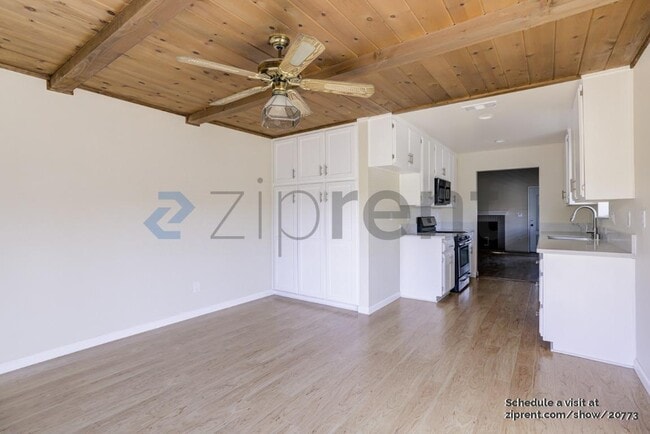 Photo - 14520 Hardtree Dr