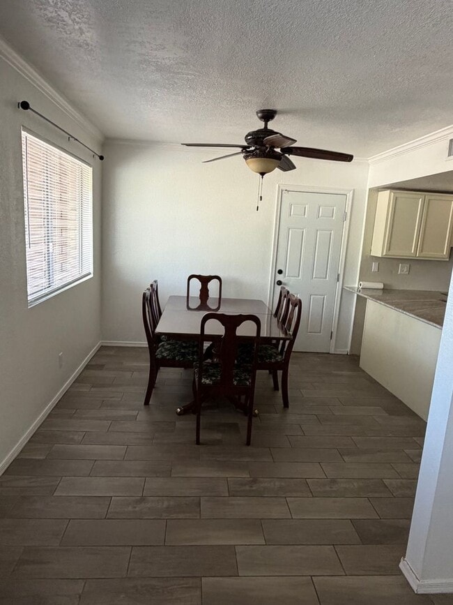 Photo - 3 bedroom 2 bath Home