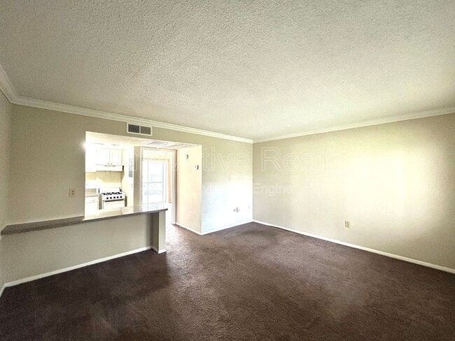 Photo - 120 Blue Pointe Way Unit Apt 130
