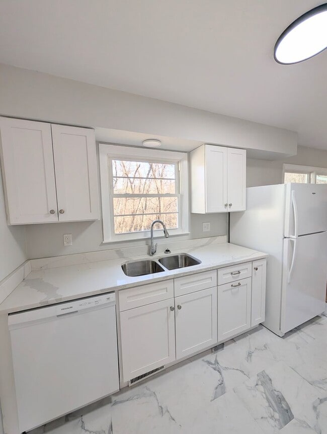 Photo - Asheville Long Term Rental