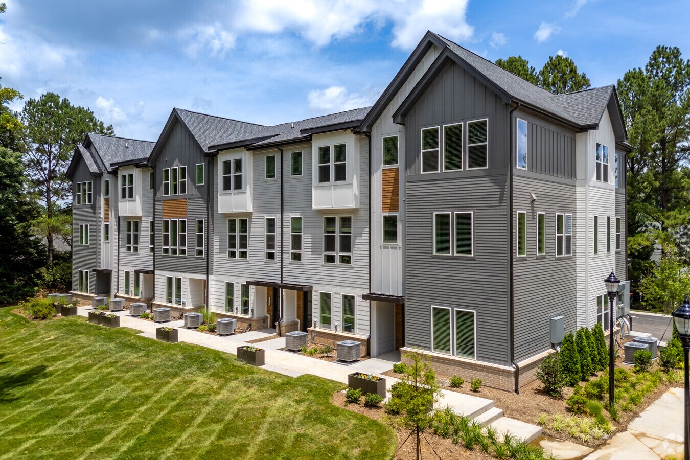 Photo - Ballantyne Townhomes at Elm