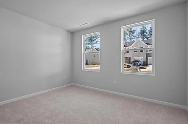 Photo - 183 Ivy Vine Wy