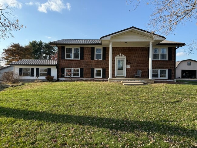 Photo - 208 Green Acres Dr