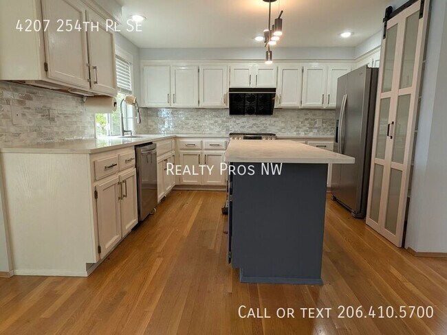 Photo - 4207 254th Pl SE