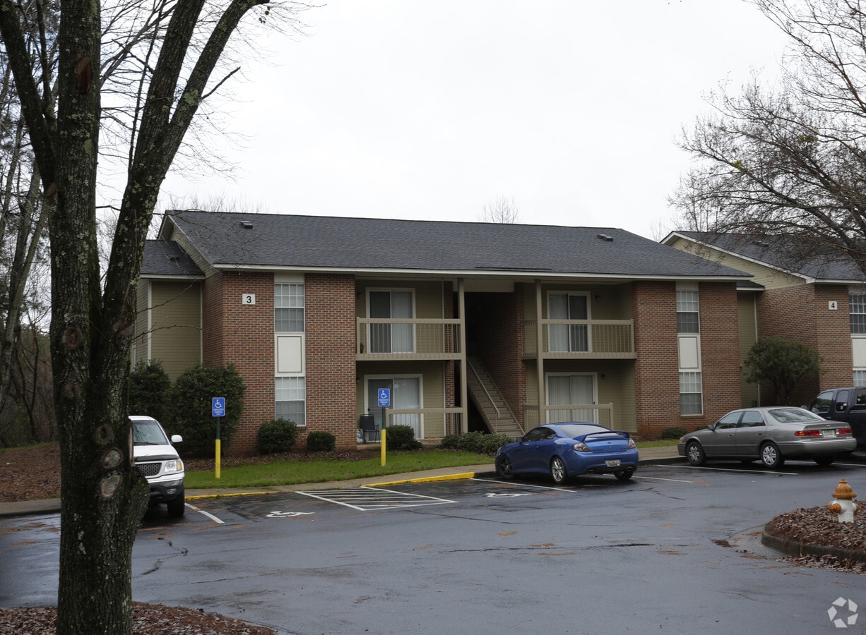 Photo - Summertree Apartments