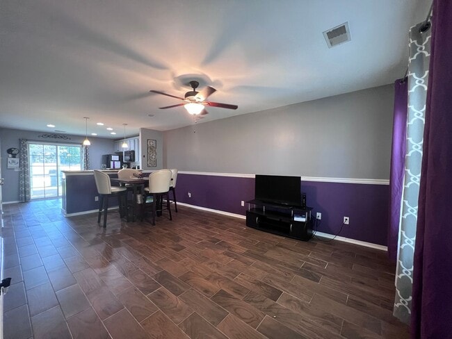 Photo - 2 bedroom 2.5 bath Townhome in Godley Park