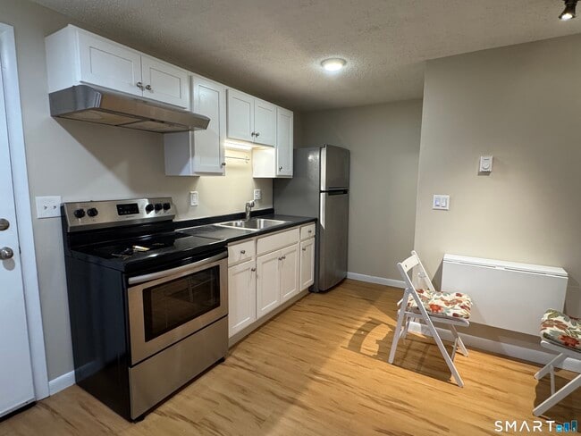 Photo - 143 Main St Unit C