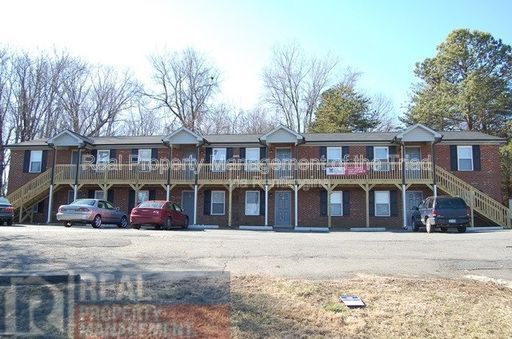 Building Photo - 2574 Green Oaks Ct SE Unit A