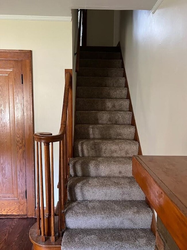 Photo - 453 E Kline St