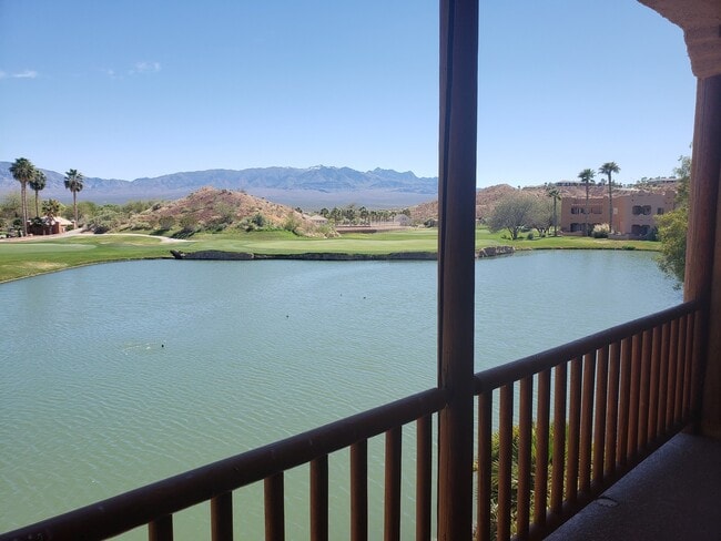 Photo - Enchanment 2 bedroom upper level unit with amazing views!