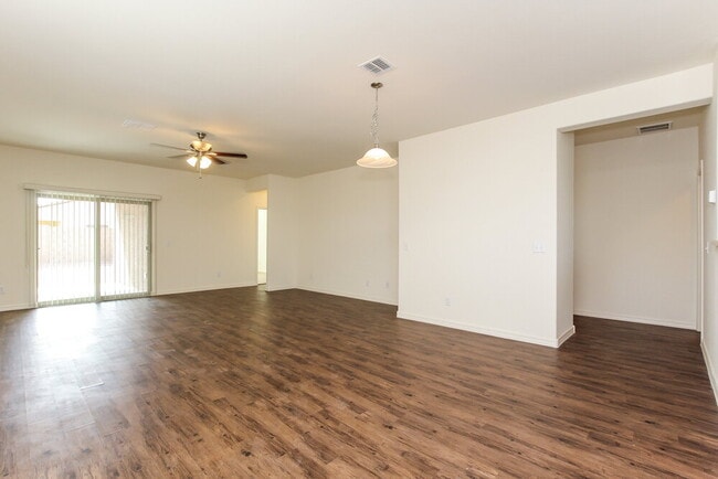 Photo - 4116 S 81st Dr