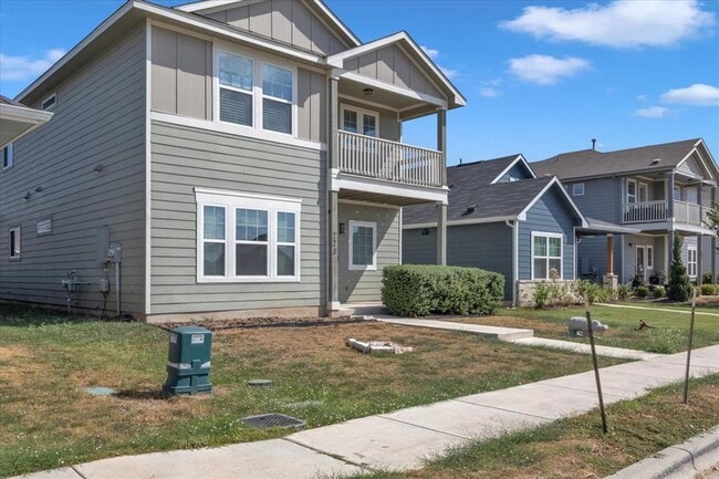 Photo - 223 Clearlake Dr
