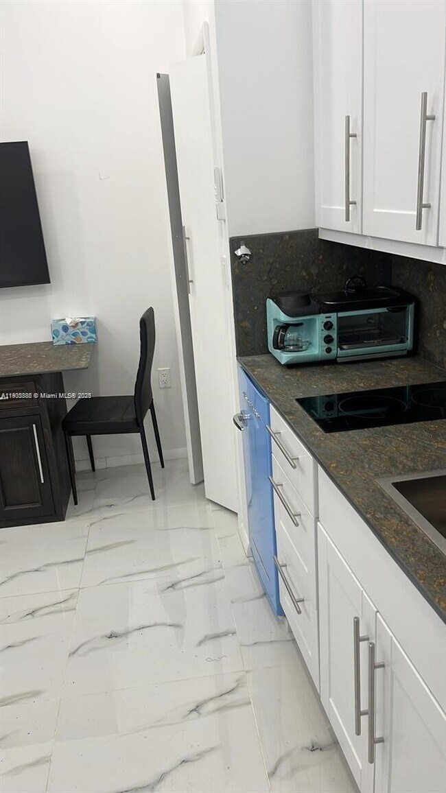 Photo - 1150 Normandy Dr Unidad 101