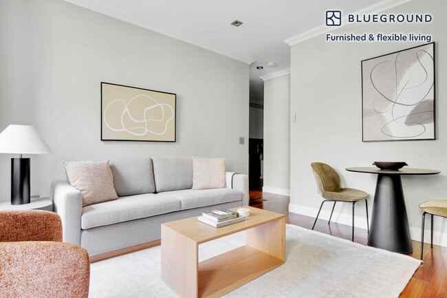 Photo - 329 E 58th St Unit FL2-ID807