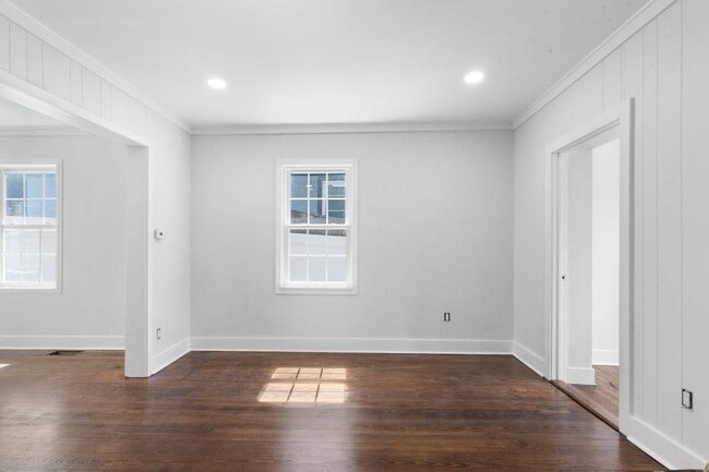 Photo - 366 Remington St