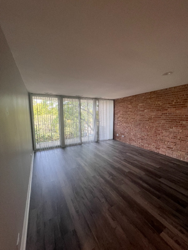 Photo - 5550 Abbey Dr Unit 5550-3H