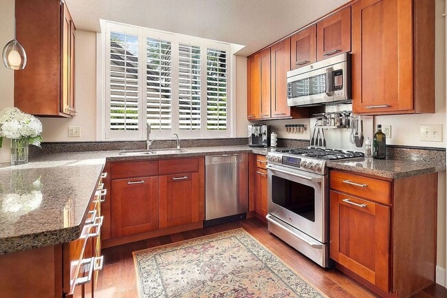 Photo - 1627 159th Pl NE