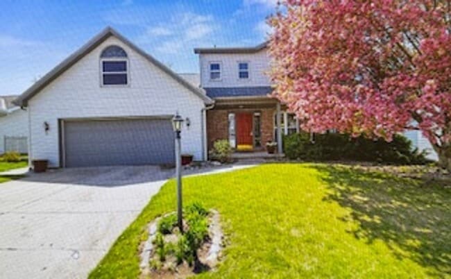Building Photo - 3 Bedroom / 3.5 Bath House in Peoria