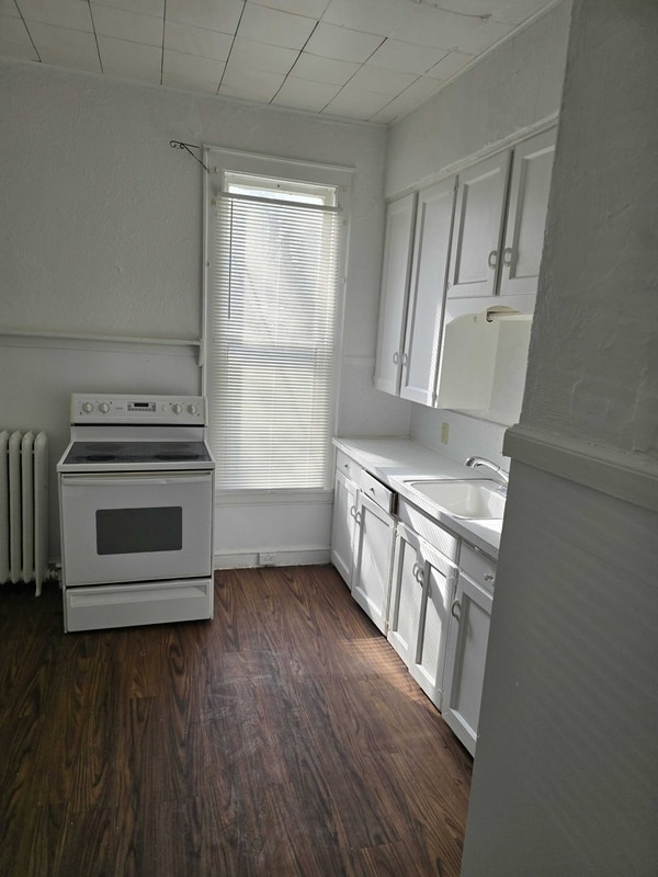 Photo - 701 S Bluff Blvd