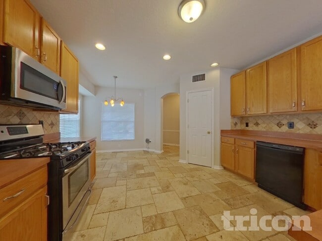 Photo - 3523 Hunting Creek Loop