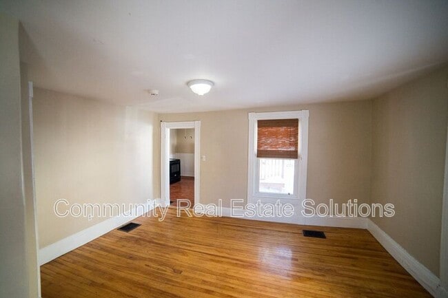 Photo - 11 Cottage St