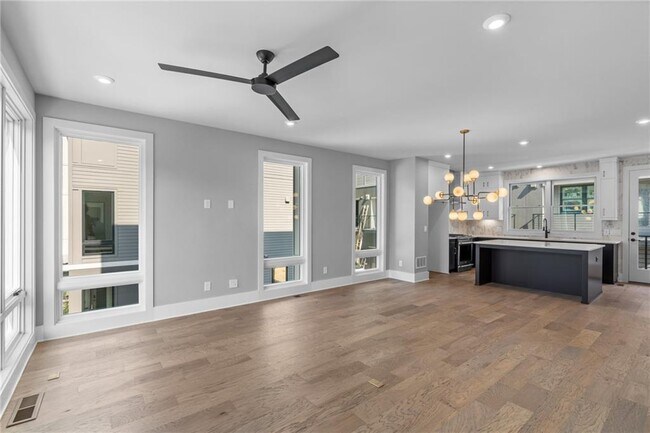 Photo - 1160 Ormewood Ave SE