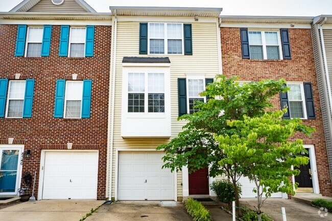 Building Photo - 8538 Towne Manor Ct Rental