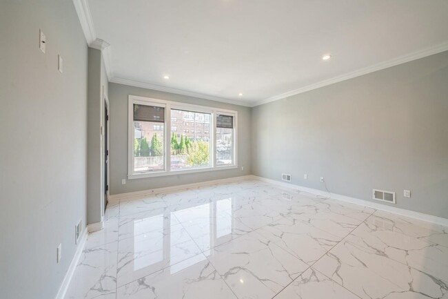 Photo - 225 Columbia Ave Unidad 1