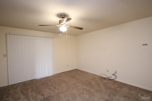 Photo - 7116 Pearson Rd