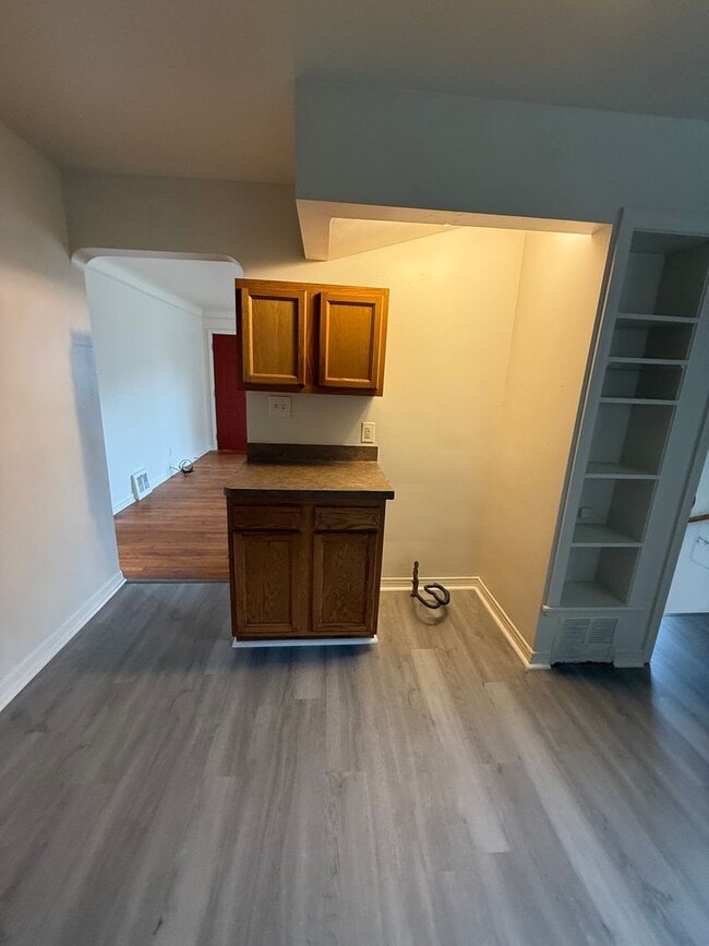Photo - Euclid Single Home