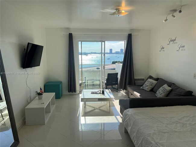 Photo - 7904 West Dr Unit 611