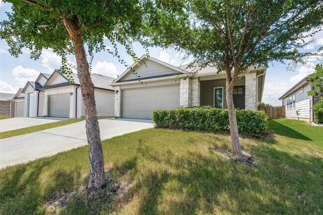 195 Coralbean Dr