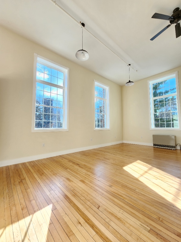 Photo - 21 Jefferson St Unit 11