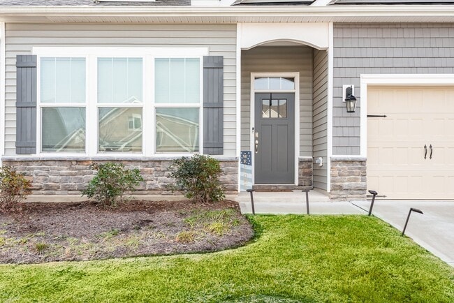 Photo - Stunning 4 Bed, 3 Bath Home in Durham!