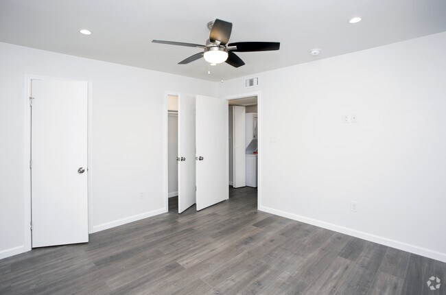 1Bd/1Bath - 5010 San Jacinto St