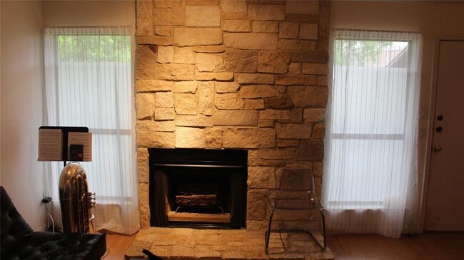 Photo - 612 Park Pl Unidad 302