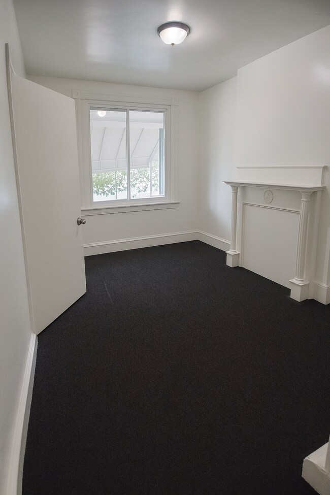 Photo - 4853 N Carlisle St