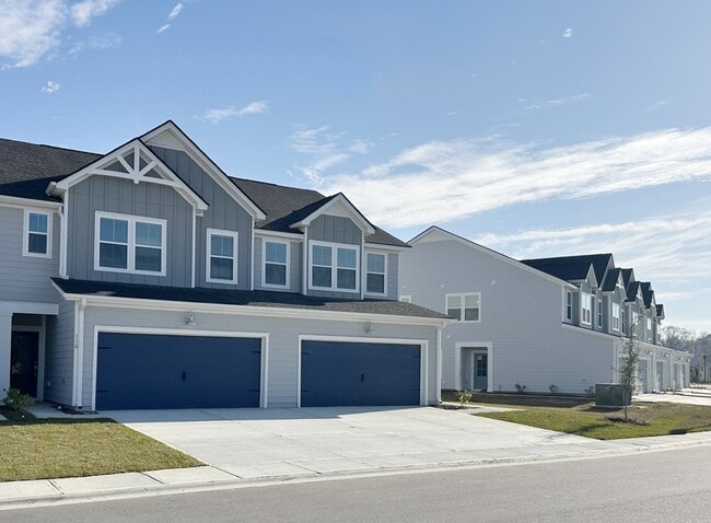 Clear Lake Reserve Townhomes