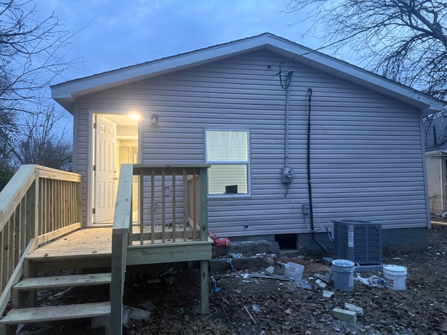 Photo - 3568 3rd Ave