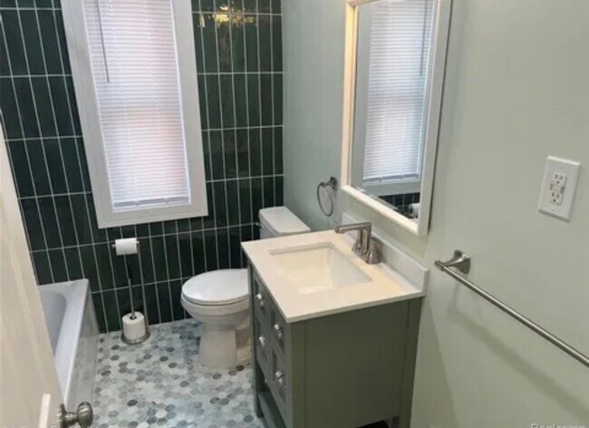 Photo - 15428 Appoline St