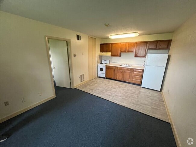 Building Photo - 2143 St Johns Pl Unit 2143 Rental