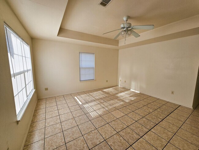 Photo - 1859 Brazil Ave