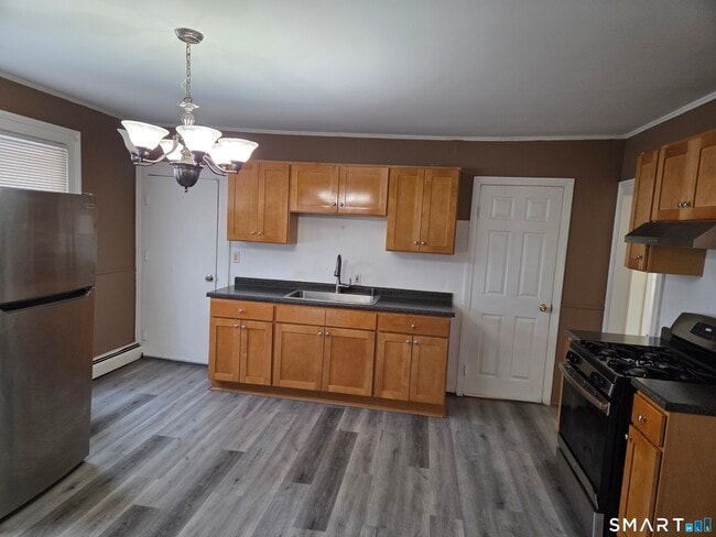 Photo - 3 Botsford St Unit 2