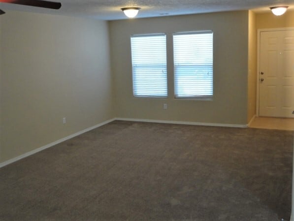 Photo - 1232 Maple Meadows Dr NE