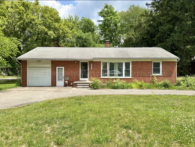Bright 2-Bed Ranch Near Downtown Farmington - Bright 2-Bed Ranch Near Downtown Farmington House
