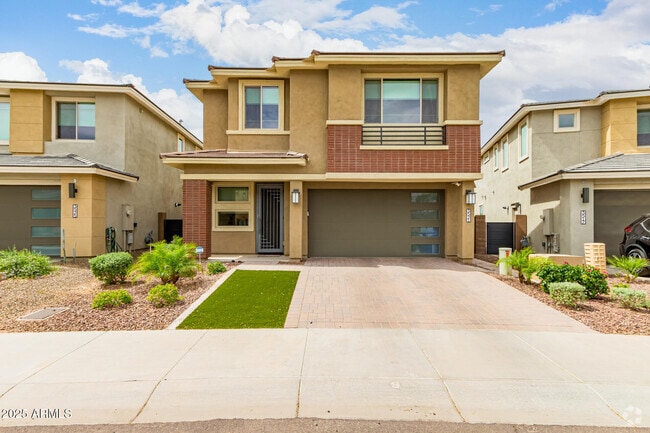 Building Photo - 3521 E Tina Dr Rental