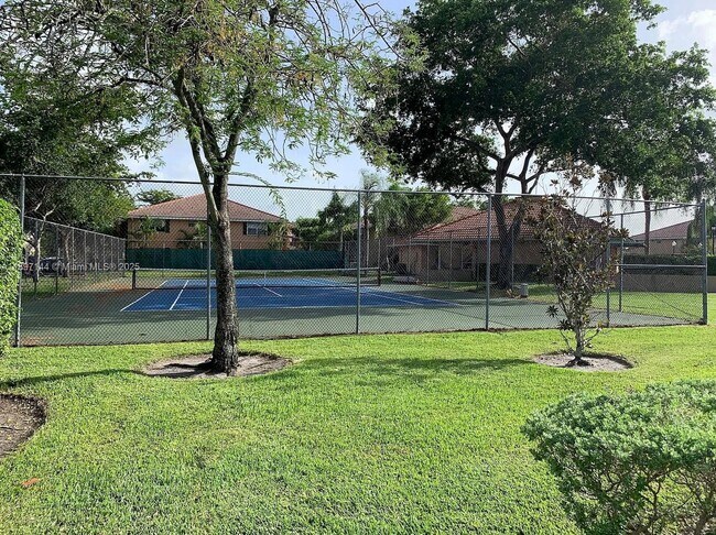 Photo - 10337 NW 8th St Unit 202