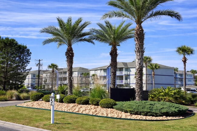 Photo - Grand Biscayne