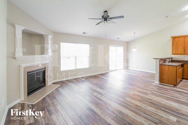Photo - 3384 Fletton Way