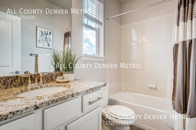 Photo - 11908 Meade Ct